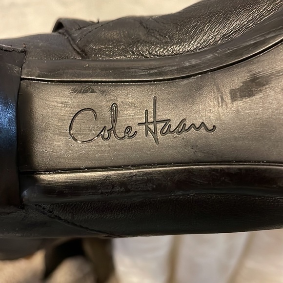 Cole Haan size 9 B - Picture 6 of 14